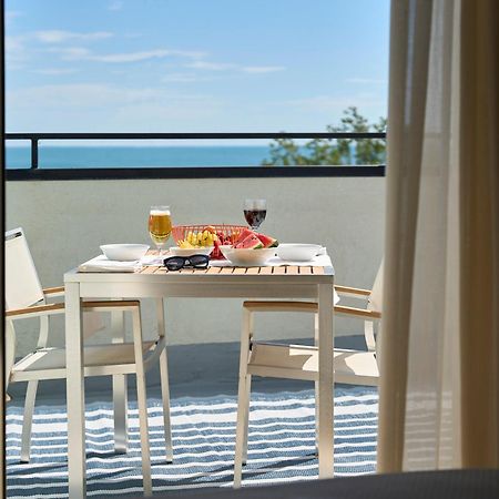 Hotel Dolores Cesenatico Kültér fotó